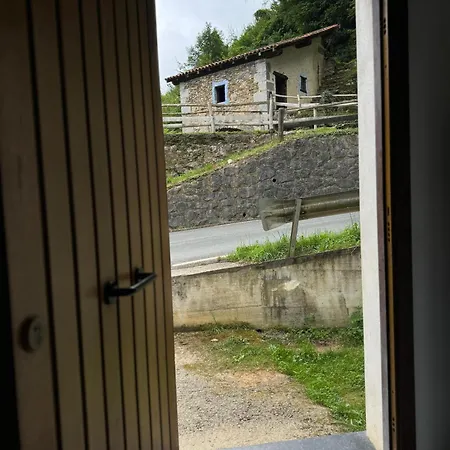 Vandrarhem De Lastur