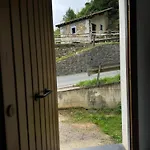 Hostel De Lastur