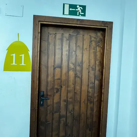 De Lastur